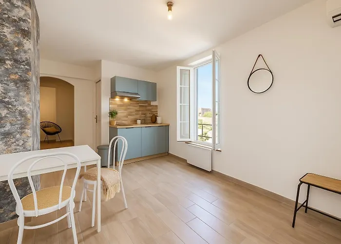 Proche Centre - Lit Queen, Cafe Offert ! 公寓 南锡